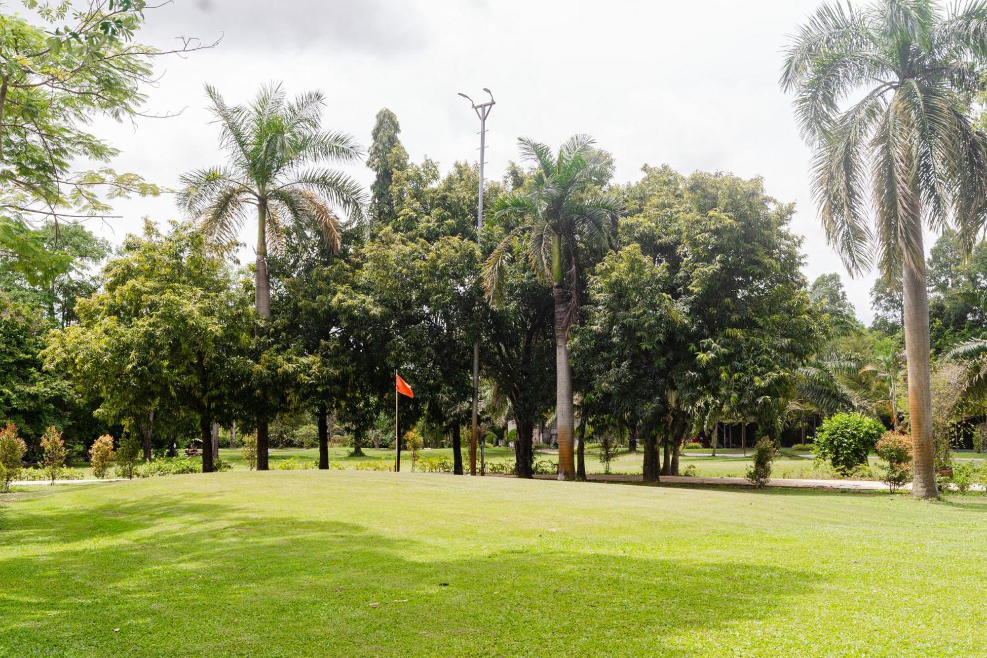 Baan Suan Khun Ta And Golf Resort أوبونراتْشاتاني المظهر الخارجي الصورة