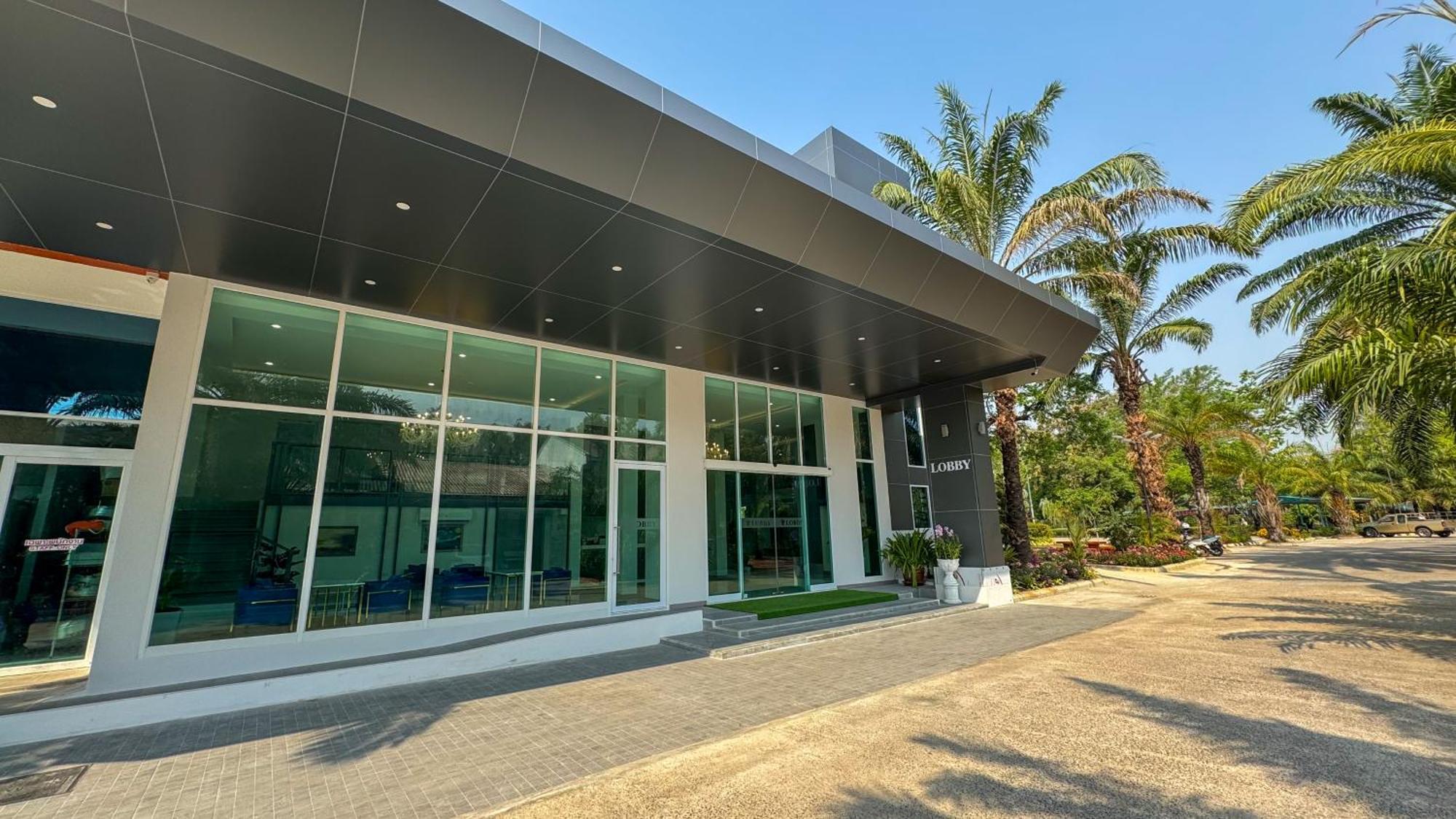 Baan Suan Khun Ta And Golf Resort أوبونراتْشاتاني المظهر الخارجي الصورة