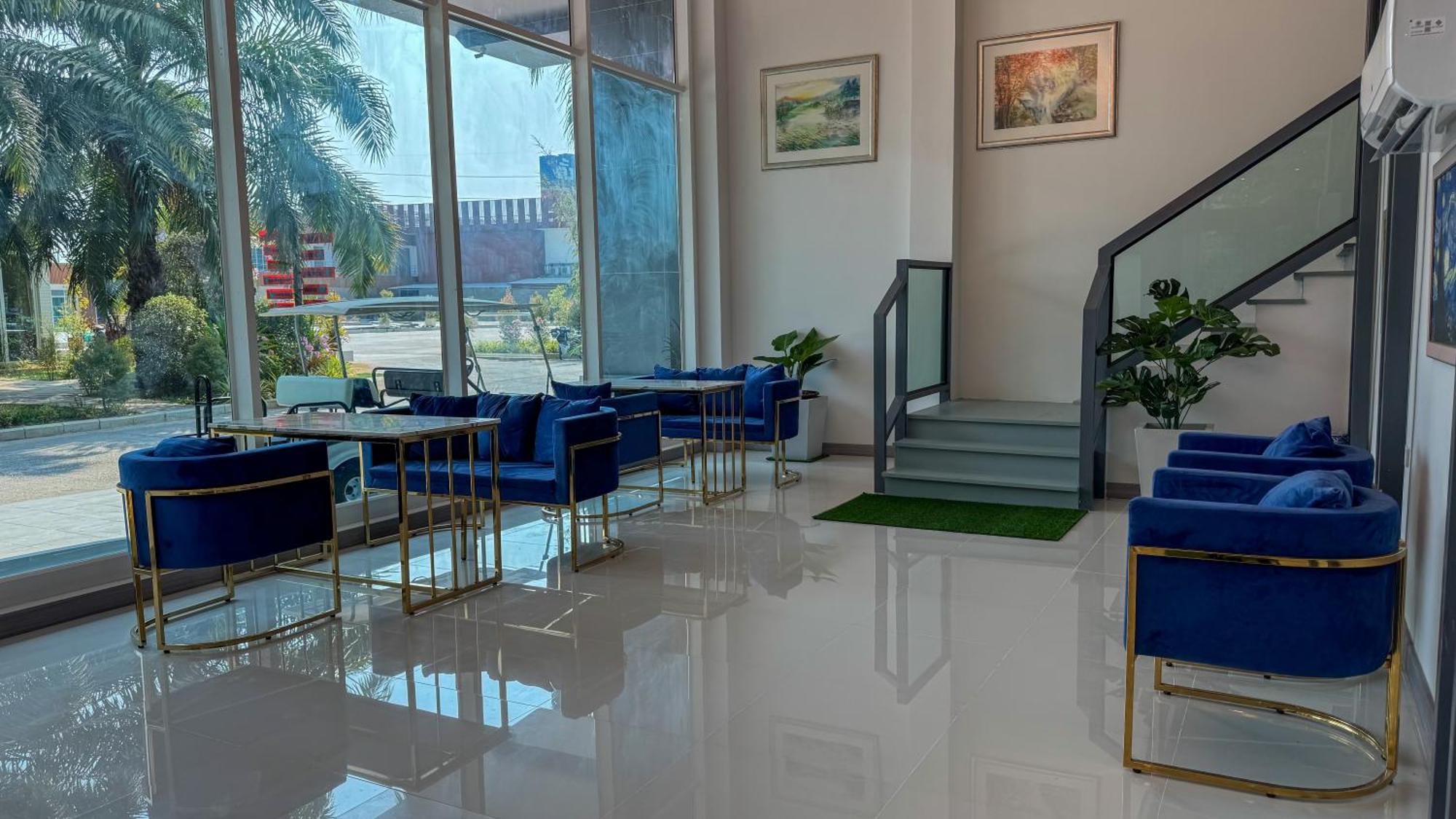 Baan Suan Khun Ta And Golf Resort أوبونراتْشاتاني المظهر الخارجي الصورة