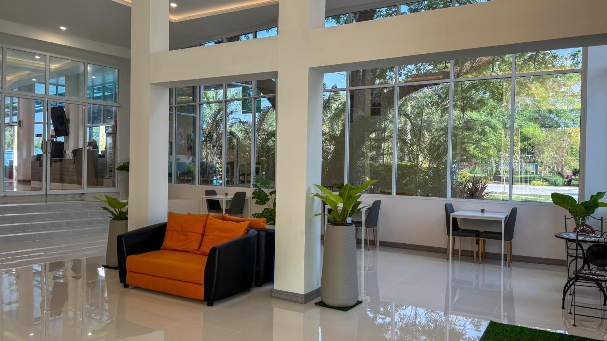 Baan Suan Khun Ta And Golf Resort أوبونراتْشاتاني المظهر الخارجي الصورة