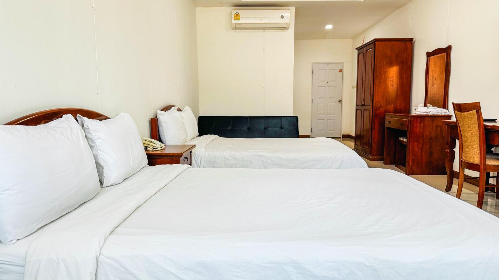 Baan Suan Khun Ta And Golf Resort أوبونراتْشاتاني المظهر الخارجي الصورة
